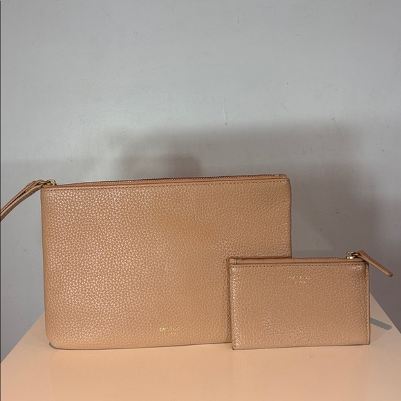 Oroton blush Leather Eve medium pouch Wristlet and Card Holder - Picture 2 of 14